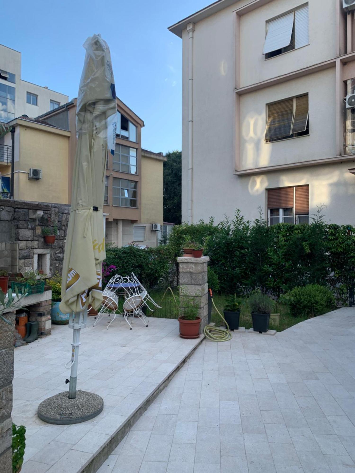 Rose Downtown Apartment Podgorica Exterior photo