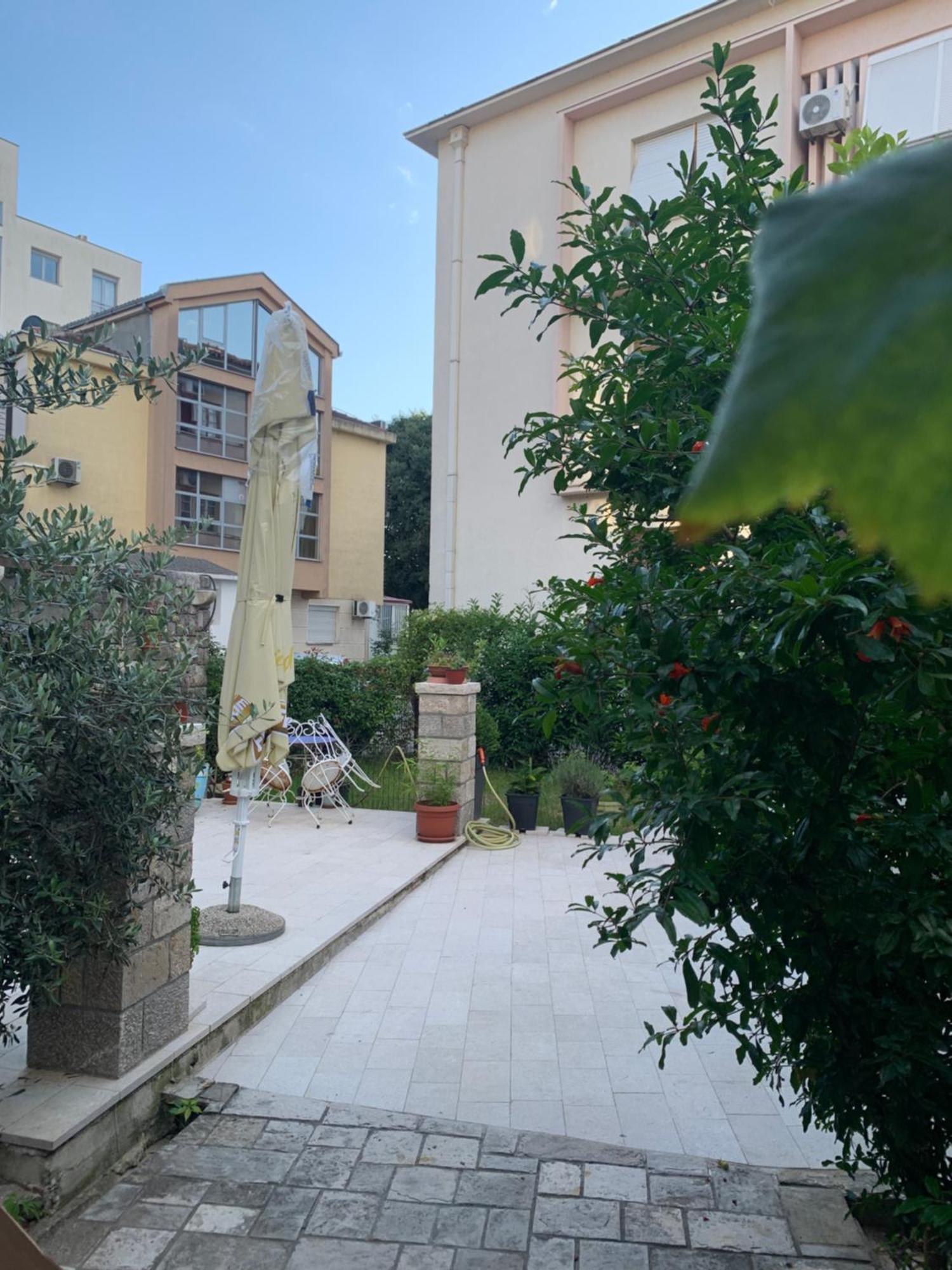 Rose Downtown Apartment Podgorica Exterior photo